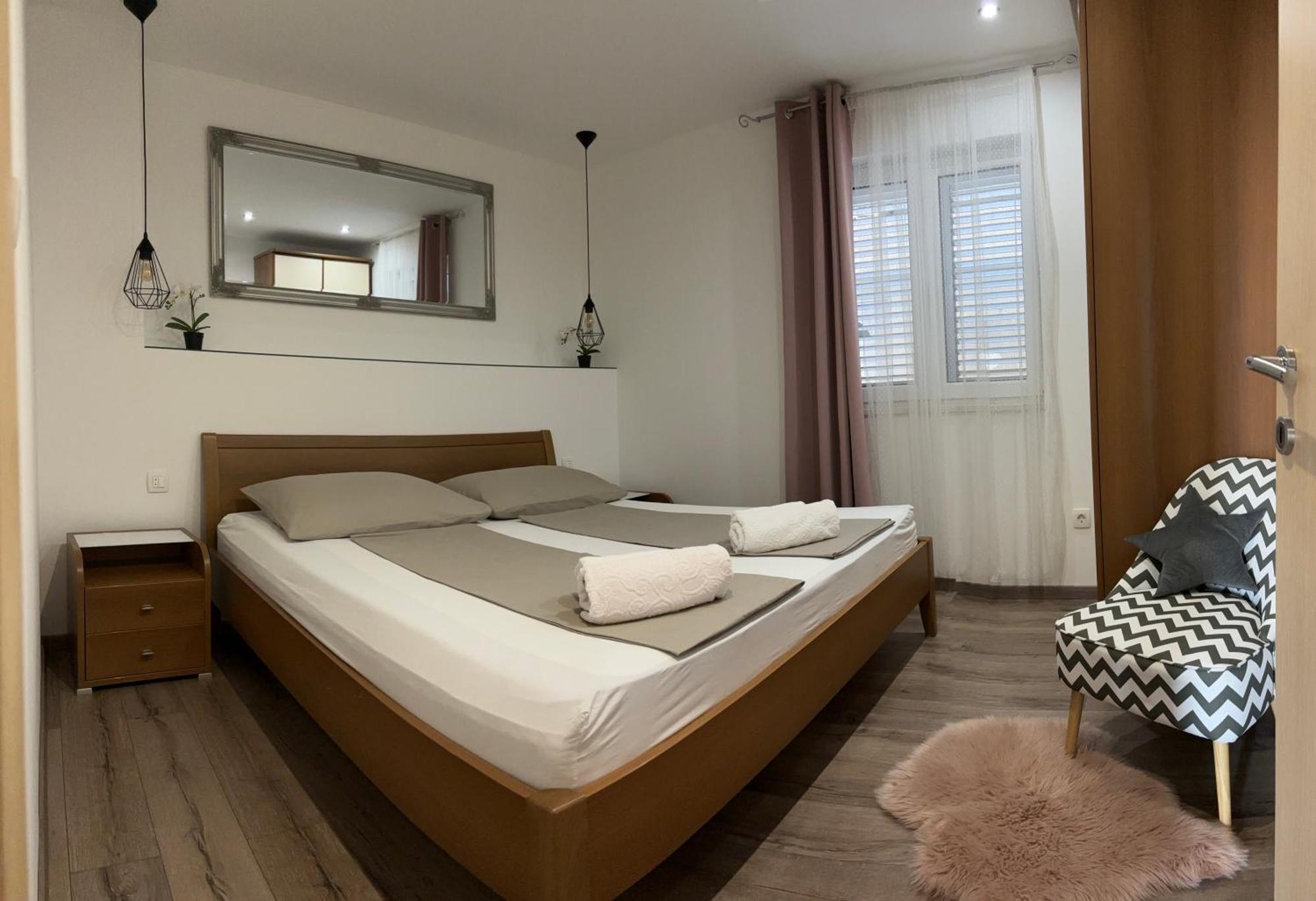 Apartments One Palm 珀德垂那 外观 照片